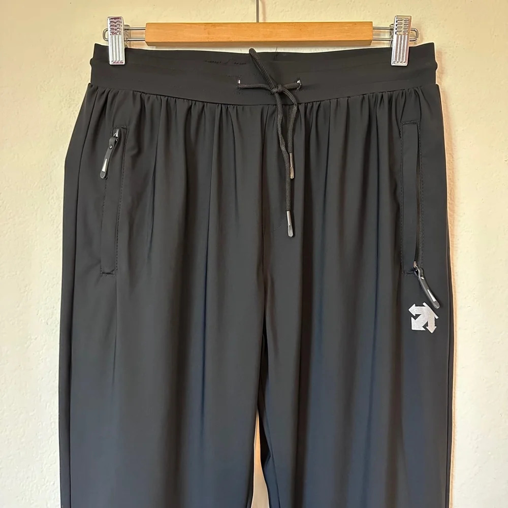Descente Essential Jogger Black Pants Small-Medium - Picture 7 of 7